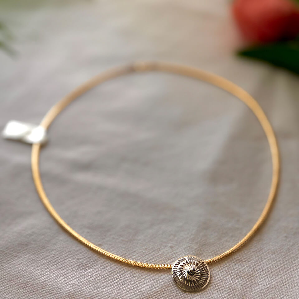 Yellow Gold Italian Necklace - Circle